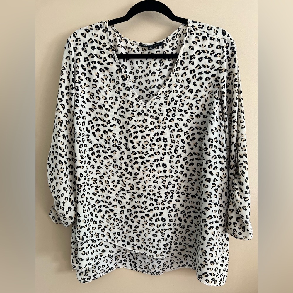 Zac & Rachel | 3/4 Sleeve Top